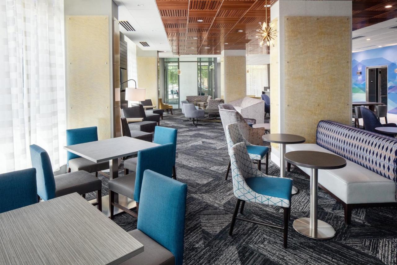 Holiday Inn Express Washington Dc Downtown By Ihg Exterior photo