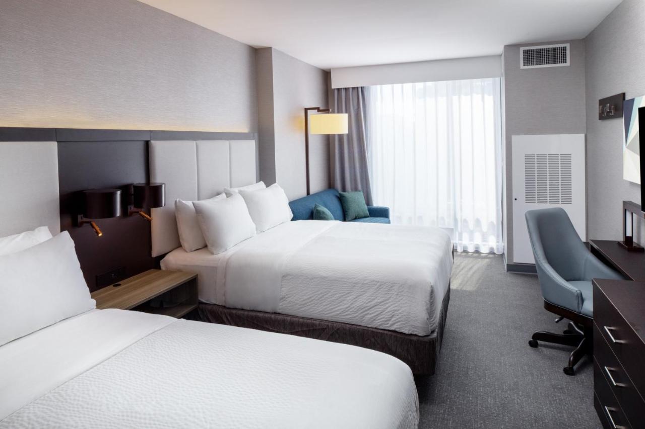 Holiday Inn Express Washington Dc Downtown By Ihg Exterior photo